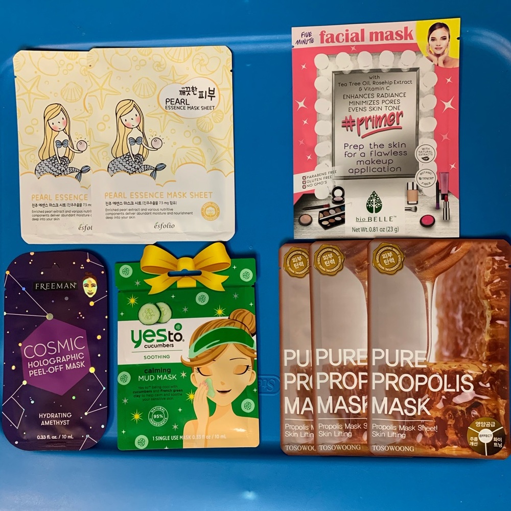 8 Assorted Masks